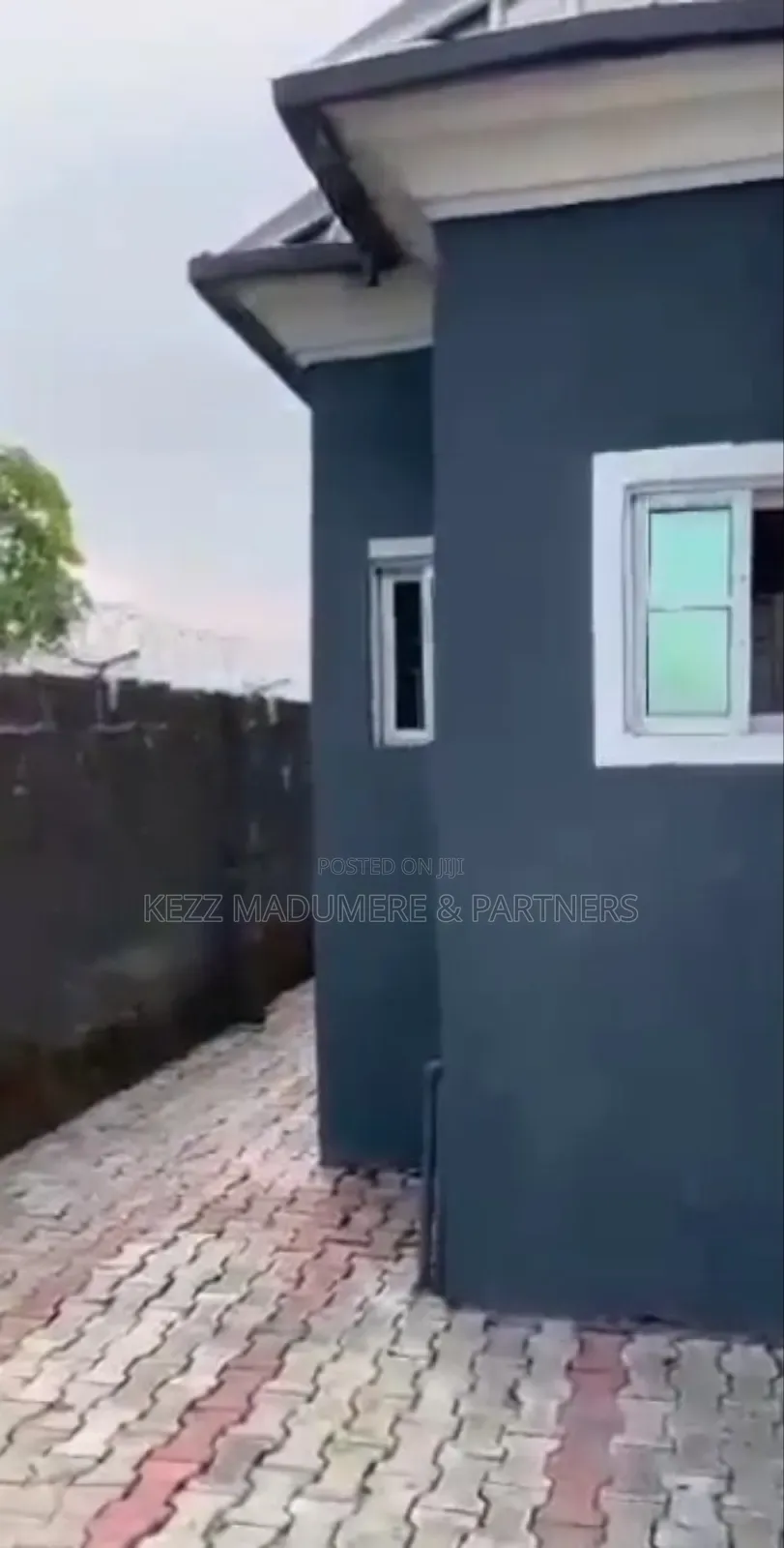 6bdrm Block of Flats in Rumuaghulu By for sale