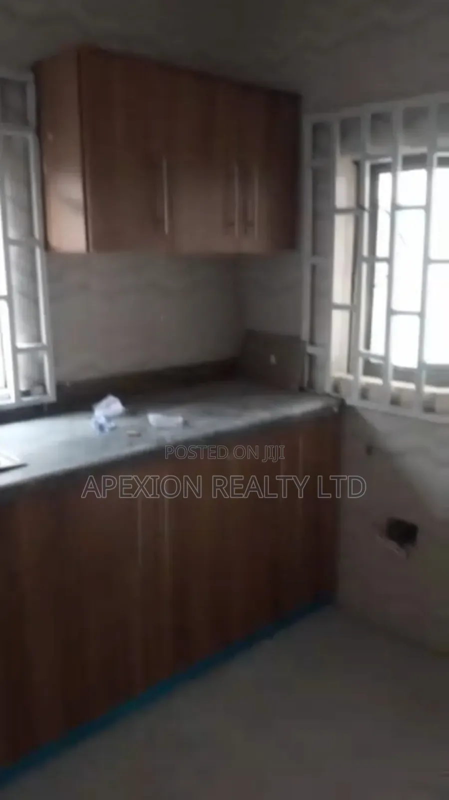 3bdrm Bungalow in Apexion Estate, Rumuomasi for rent