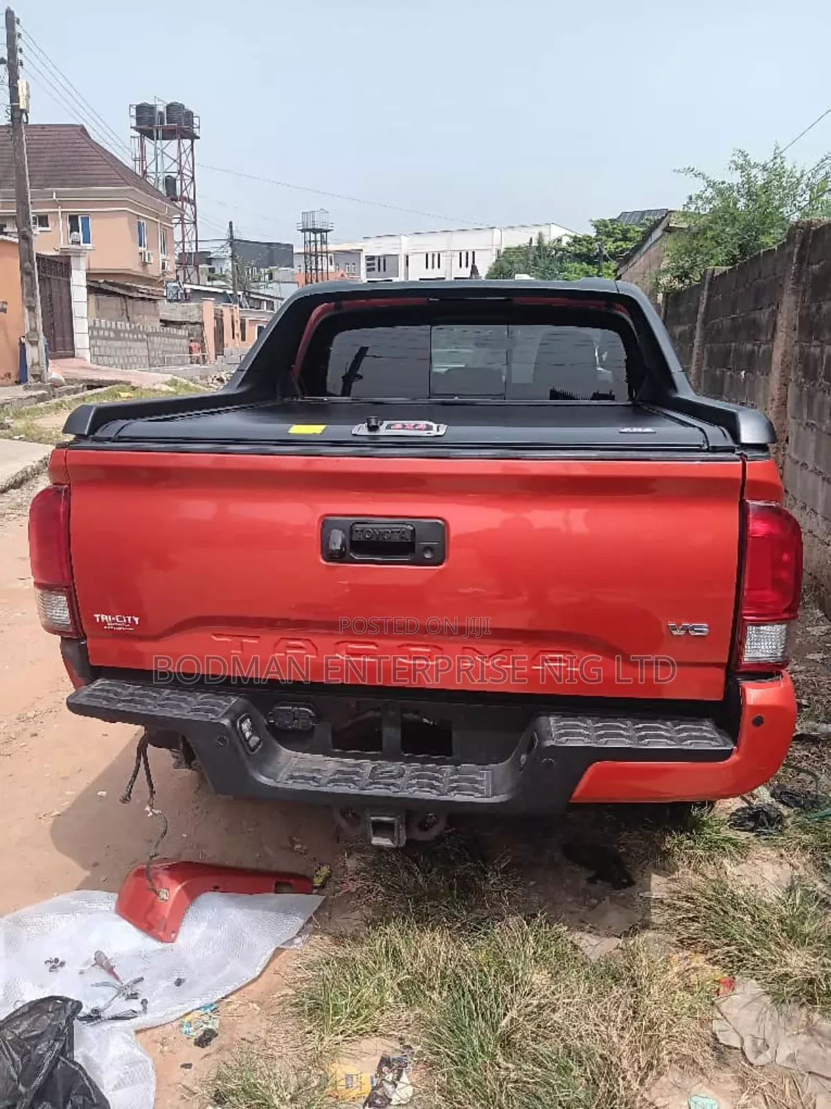 Rolling Boot Cover With TRD Spoiler for Tacoma _-%:(92