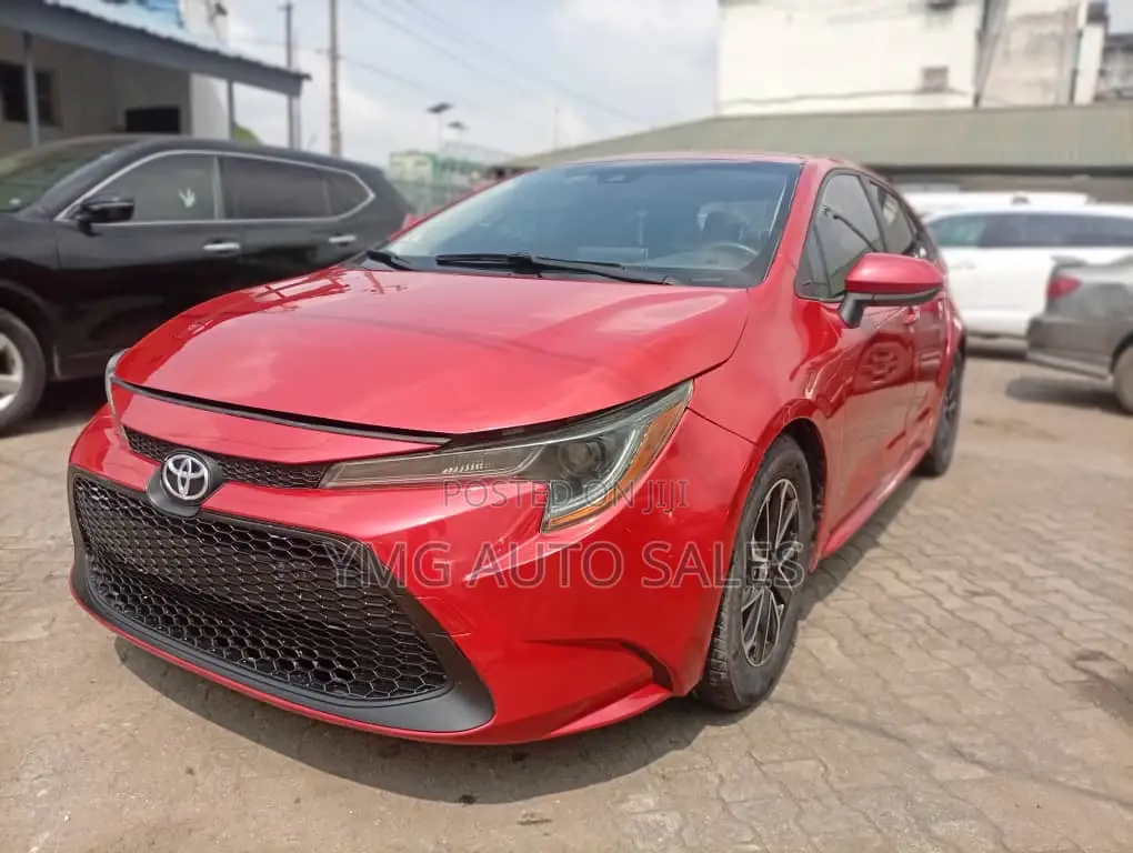 Toyota Corolla 2021 Red