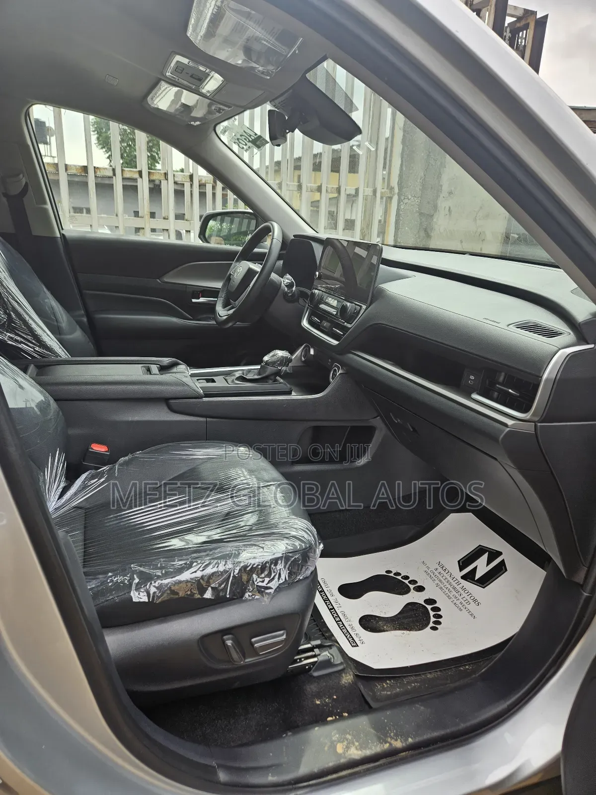 Toyota Highlander XLE AWD 2024 Silver