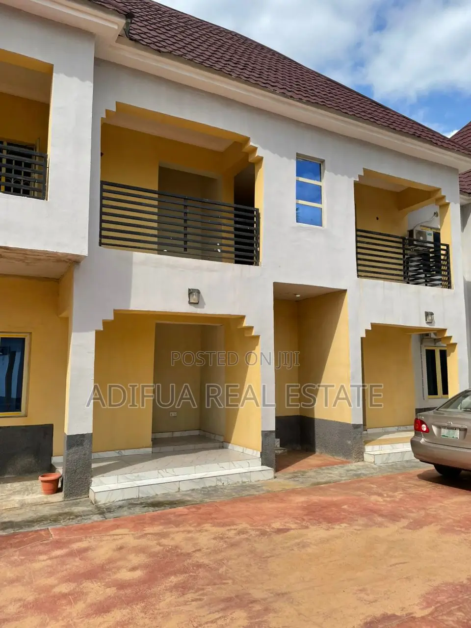 Furnished 12bdrm Apartment in Kubwa for sale