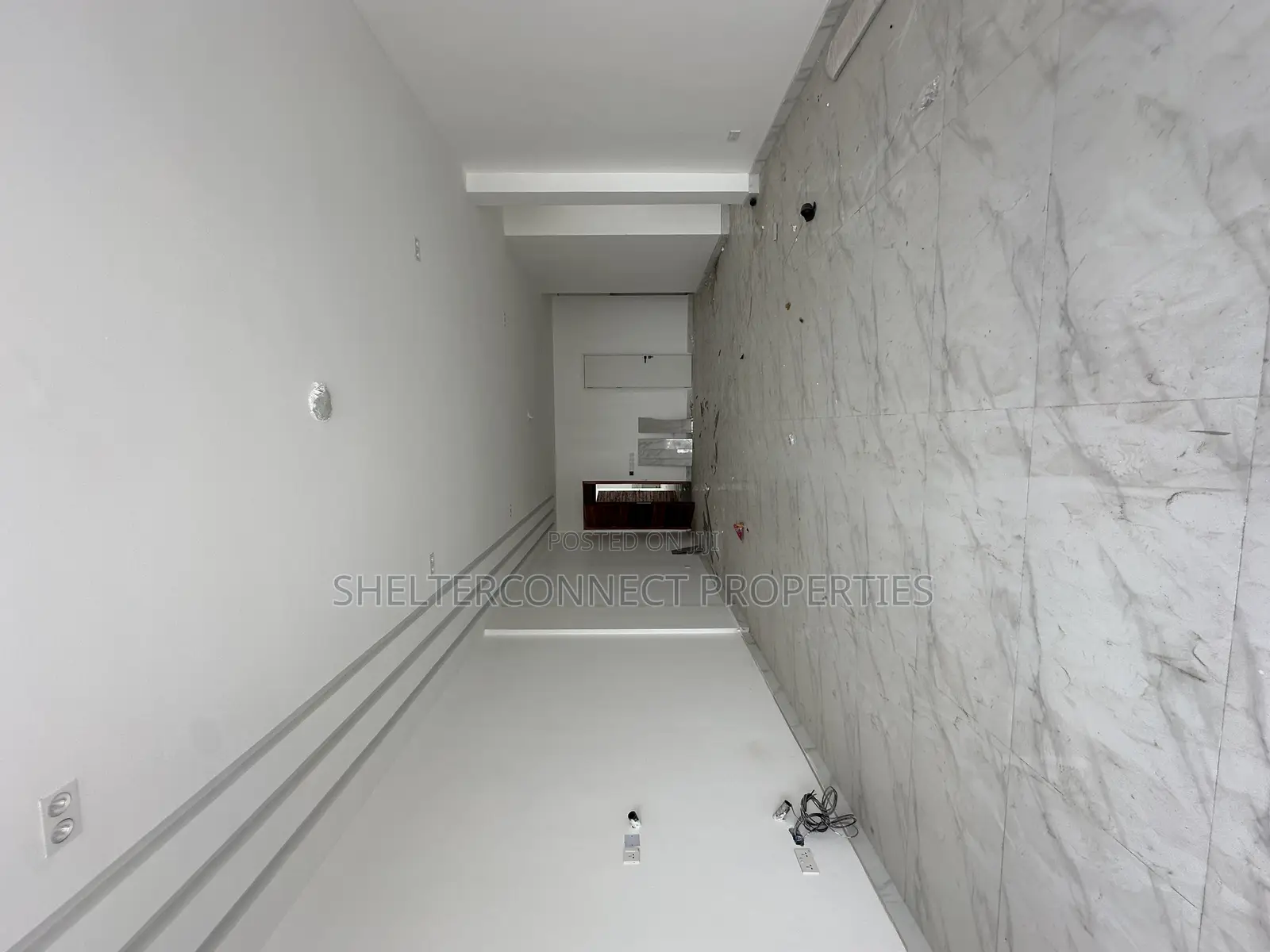 2bdrm Apartment in Lekki Phase 1 for sale