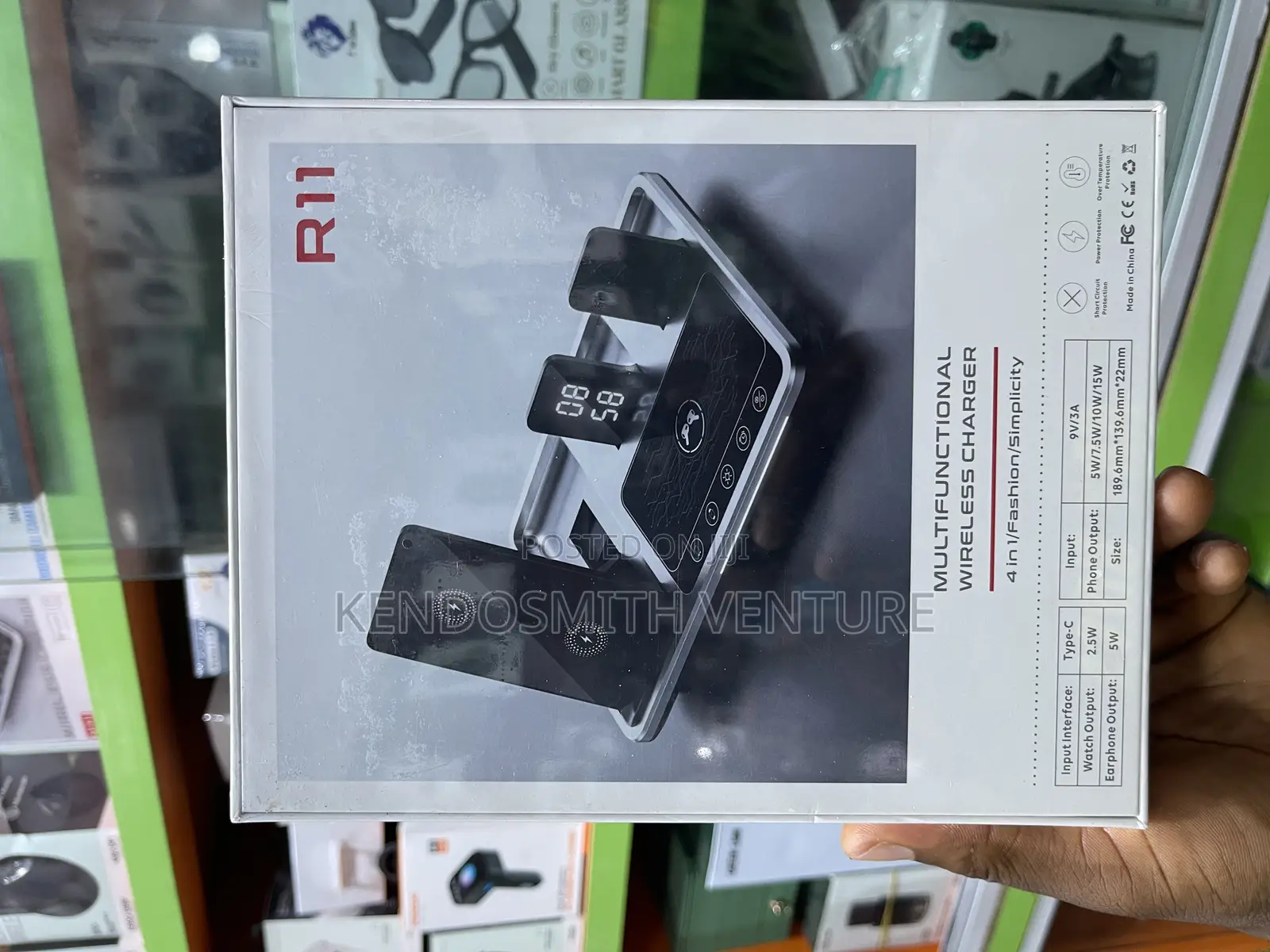 Lion R11 4-in-1 Wireless Charger – Fast Charging Station