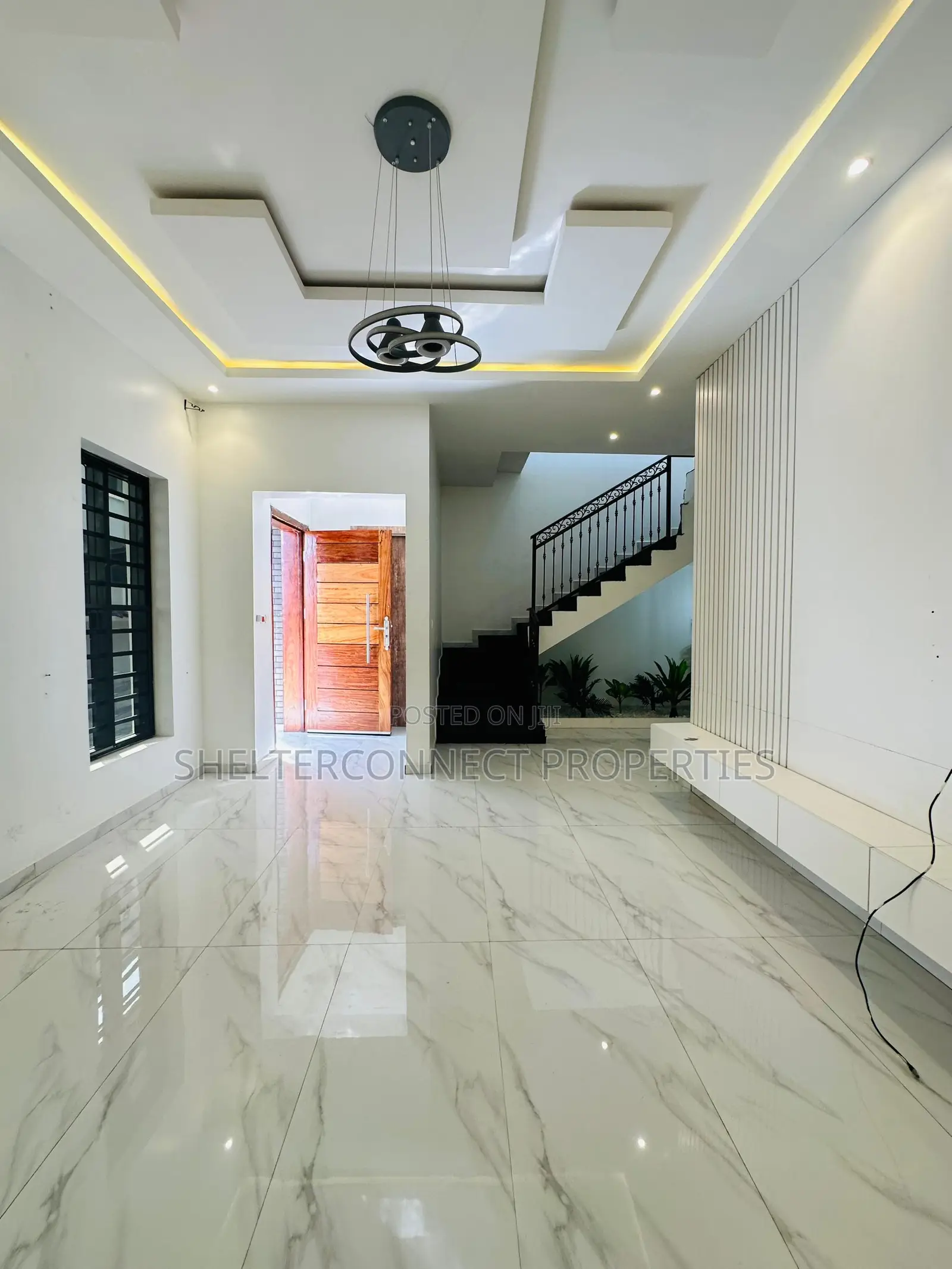 4bdrm Townhouse / Terrace in VGC / Ajah for rent
