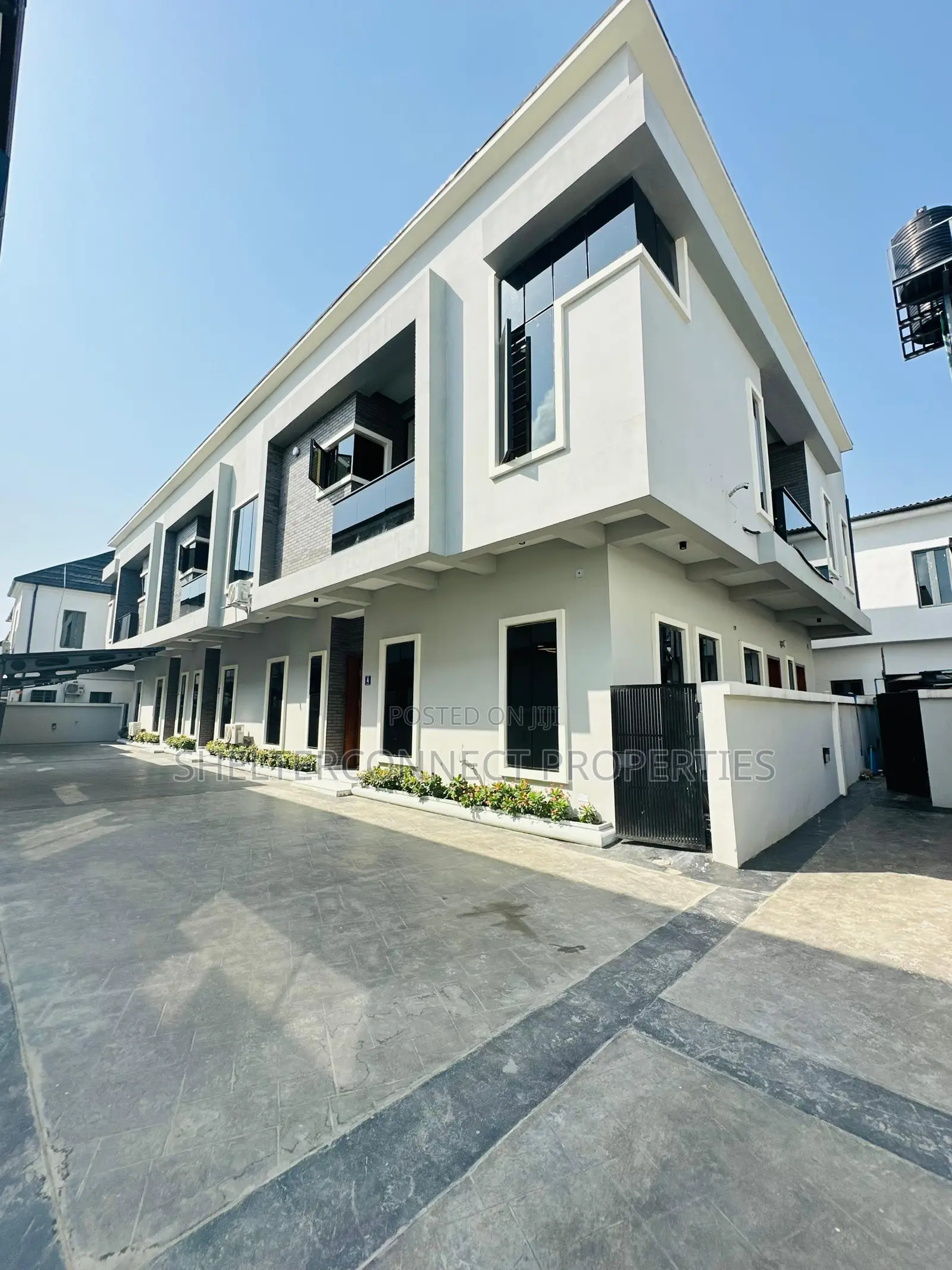 4bdrm Townhouse / Terrace in VGC / Ajah for rent