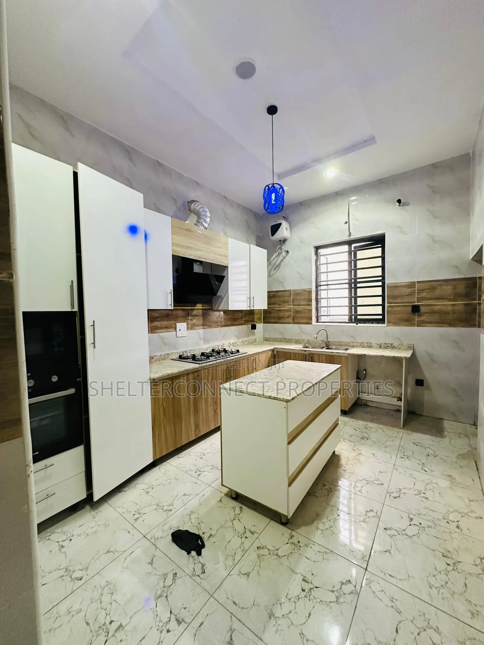 4bdrm Townhouse / Terrace in VGC / Ajah for rent