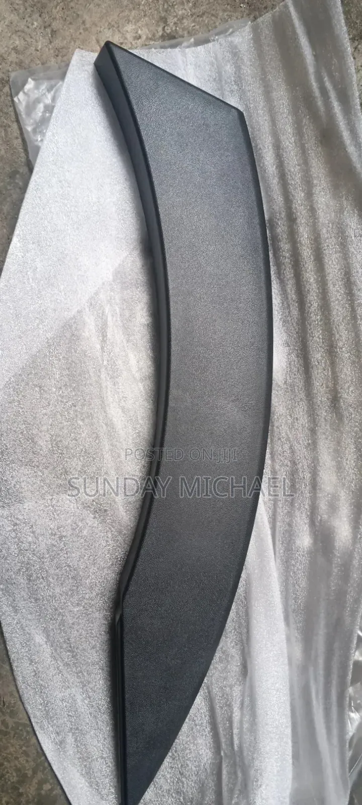 Back Fender Chrome for Hyundai Grand Santa Fe From 2014 to 2018 Model