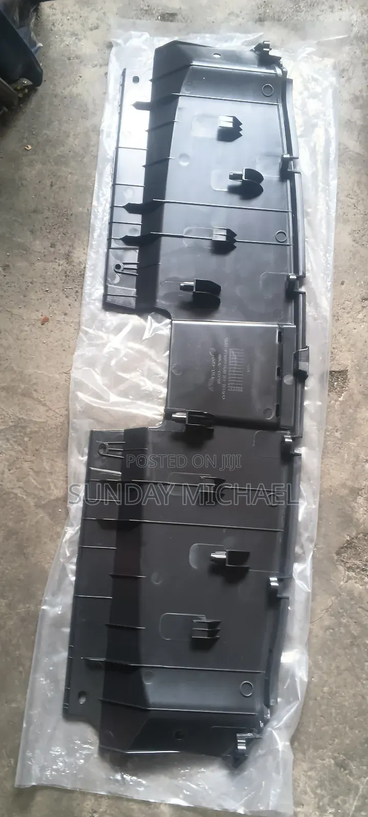 Radiator Plastic Hyundai Veloster 2014