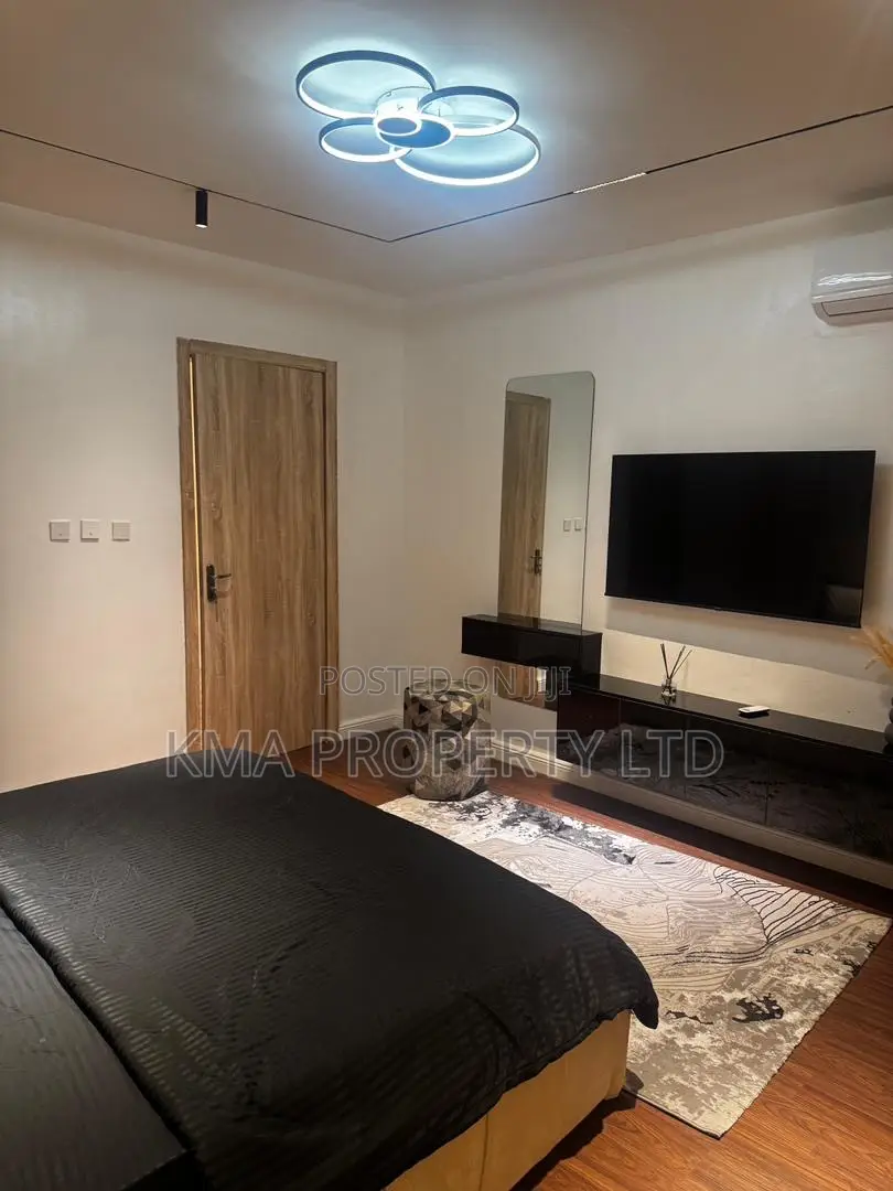 Newly Launched 2 Bedroom Apartment With Ps5