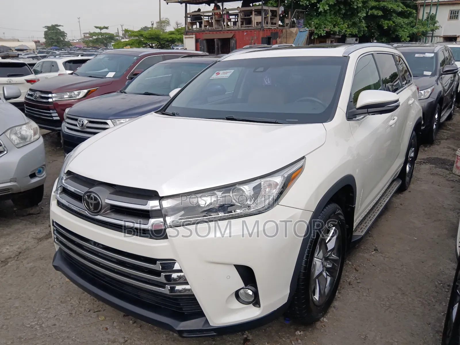 Toyota Highlander Limited 4x2 V6 (3.5L 6cyl 8A) 2018 White