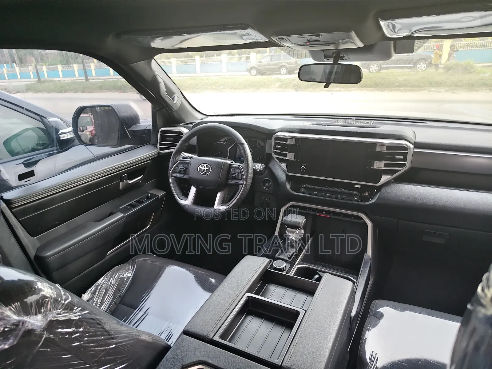 Toyota Tundra Platinum CrewMax 4WD SB w/6.5' Bed 2025 Gray