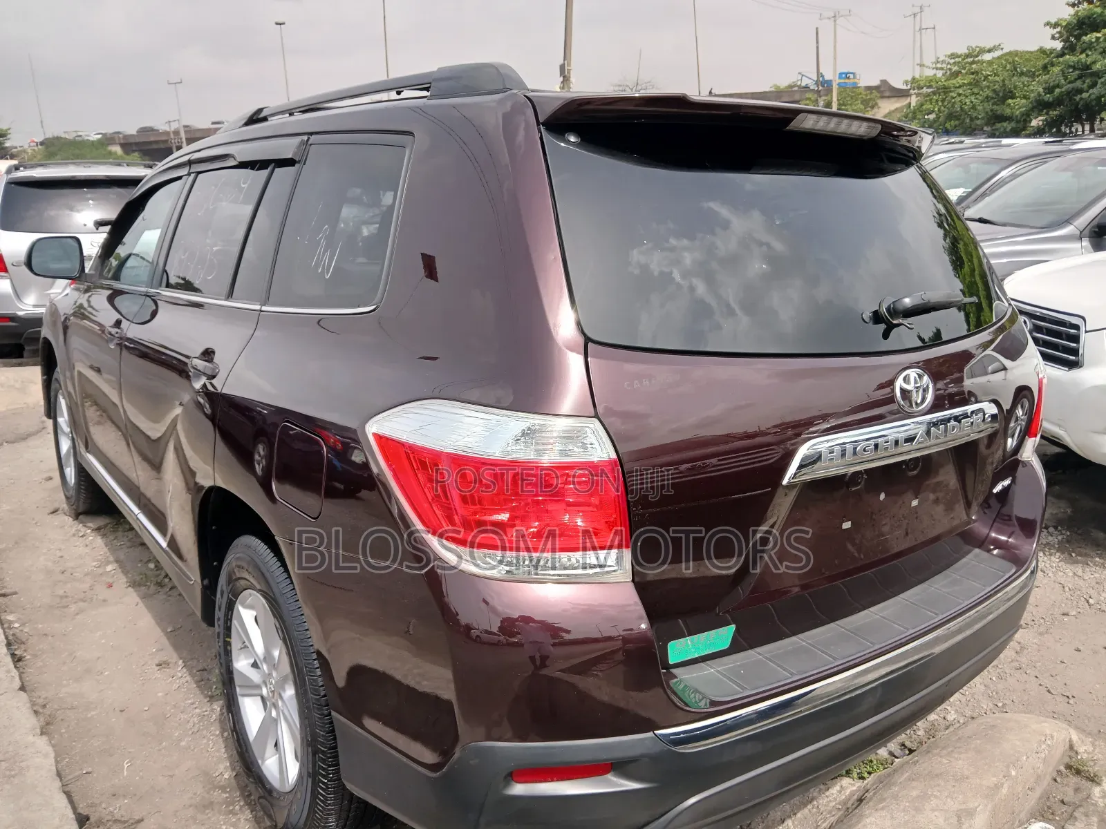 Toyota Highlander Limited 3.5L 2WD 2013 Red