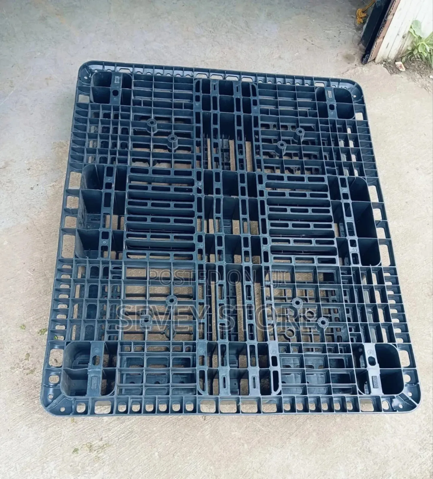 Imported Plastic Pallets 120*100*150mm