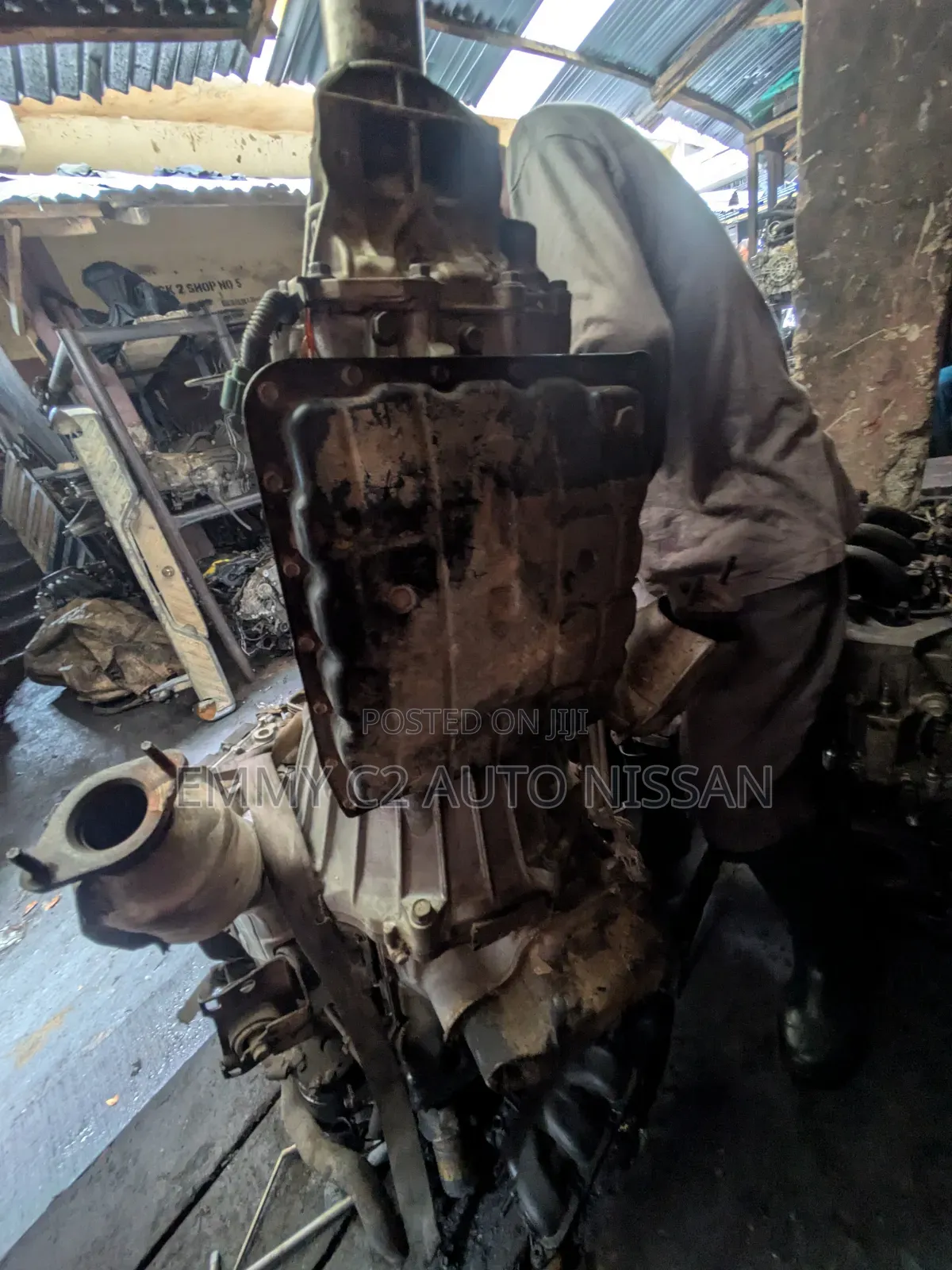 Gearbox Nissan Amanda V8