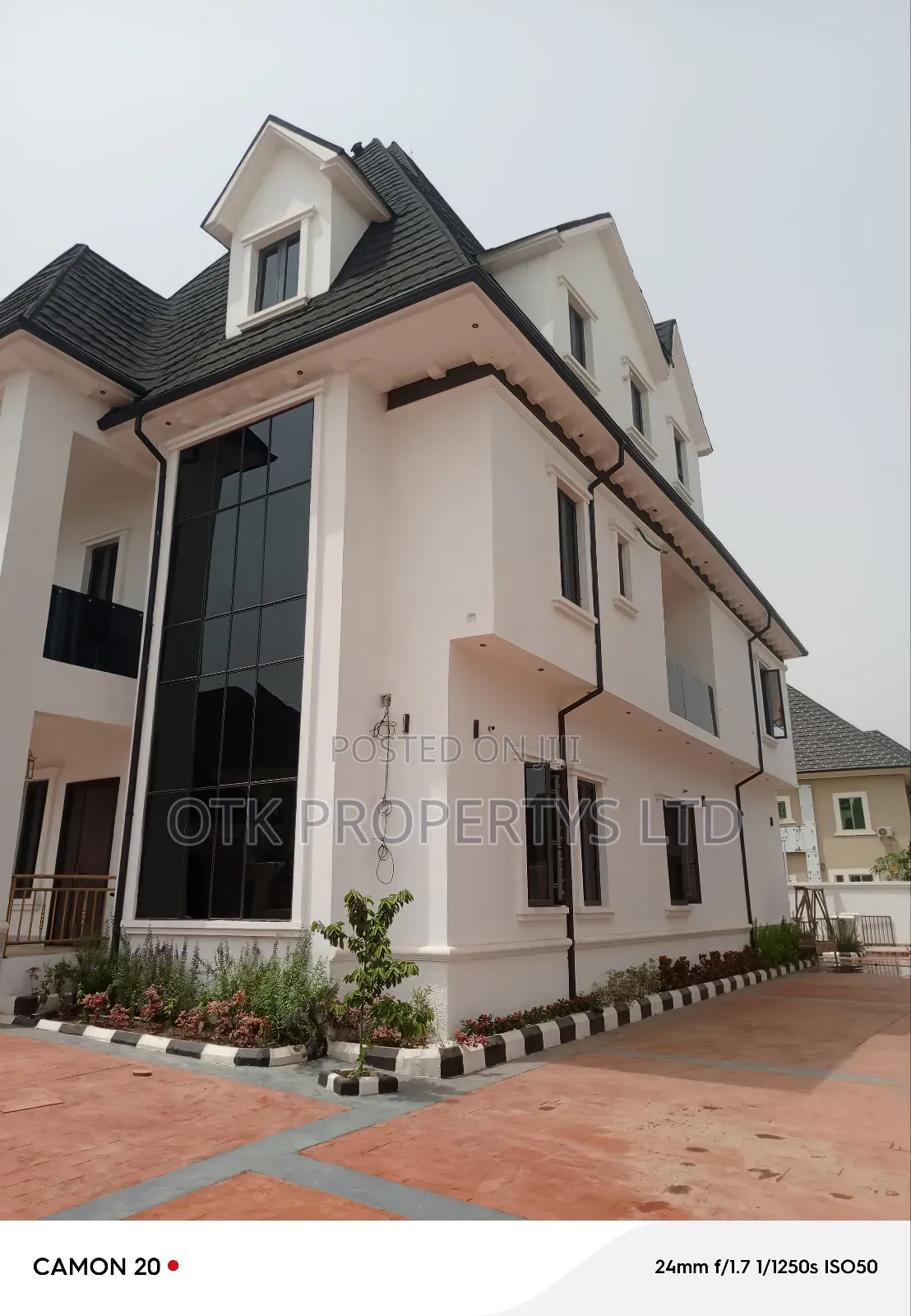 7bdrm Duplex in Efab Metropolis, Gwarinpa for sale