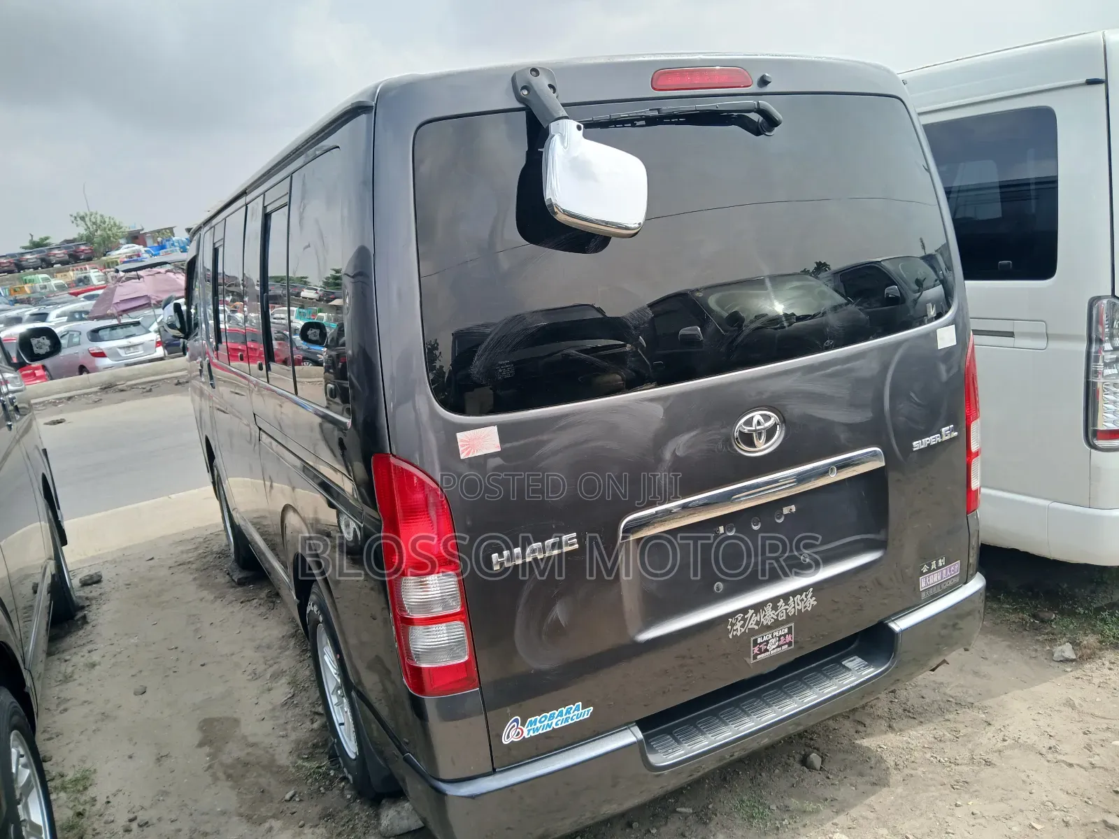 Toyota HiAce 2012 Grey
