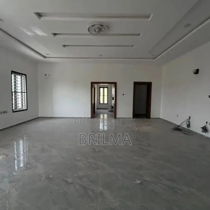 7bdrm Duplex in Lokogoma for sale