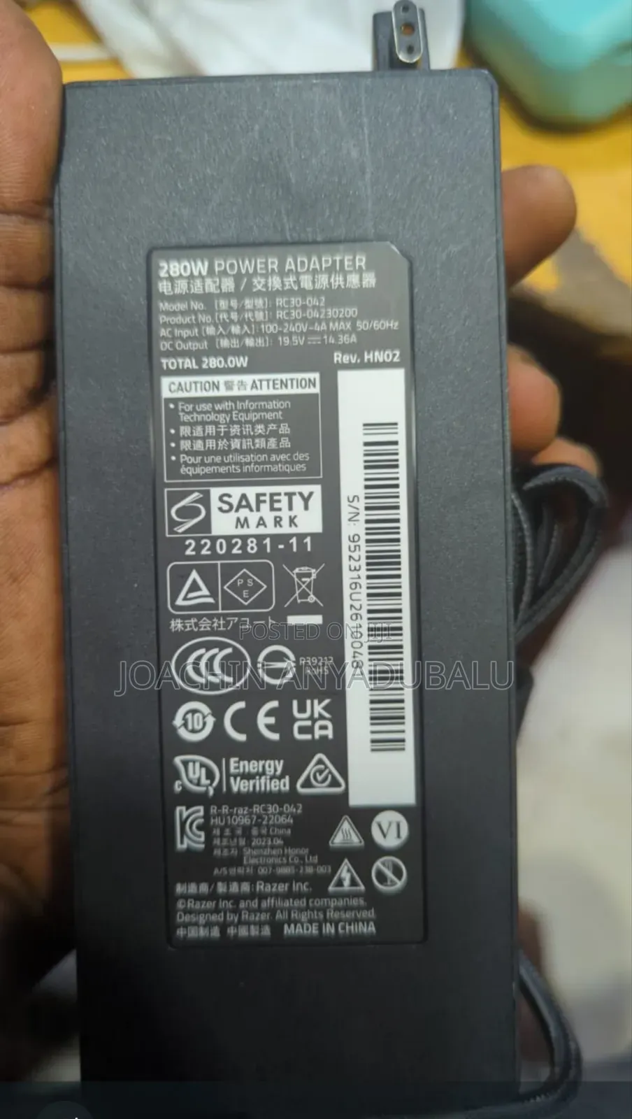 Razor Blade Charger 280w 19.5v - 14.36a Follow Come Charger