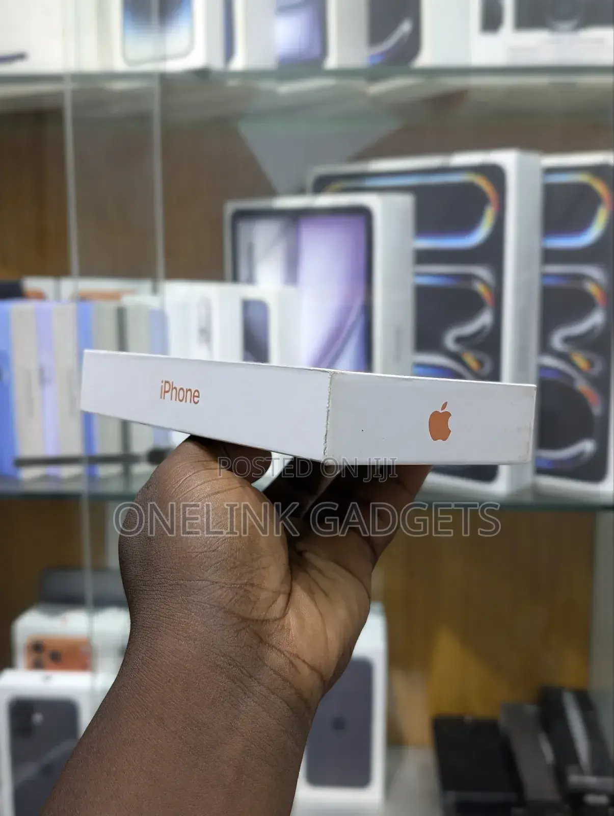 New Apple iPhone 17 Pro Max 256 GB Orange