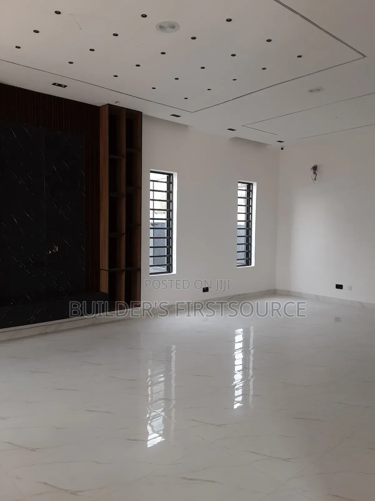 4bdrm Duplex in Atlantic View Estate, Igbo-efon for sale