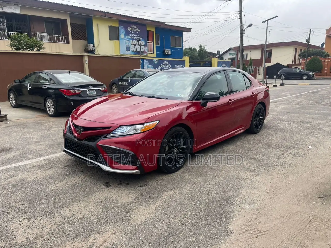 Toyota Camry XSE V6 2021 Burgundy