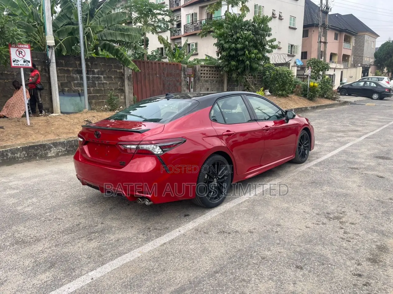 Toyota Camry XSE V6 2021 Burgundy