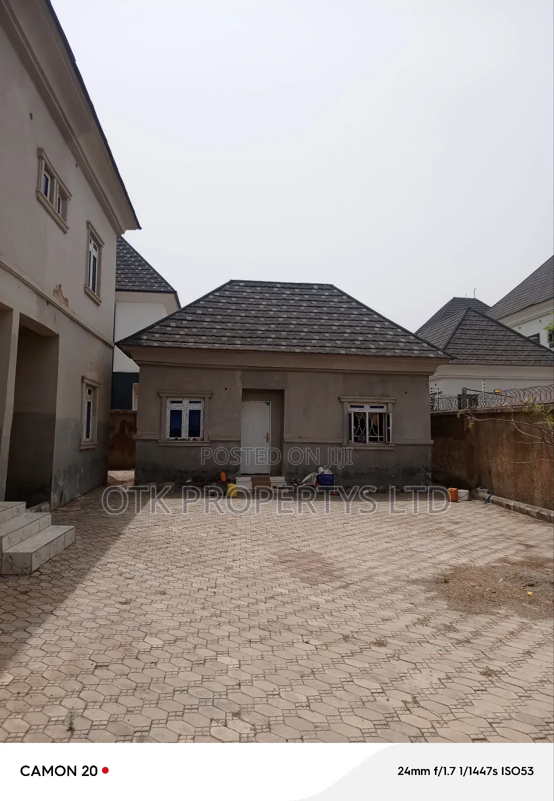 5bdrm Duplex in Efab Metropolis, Gwarinpa for sale
