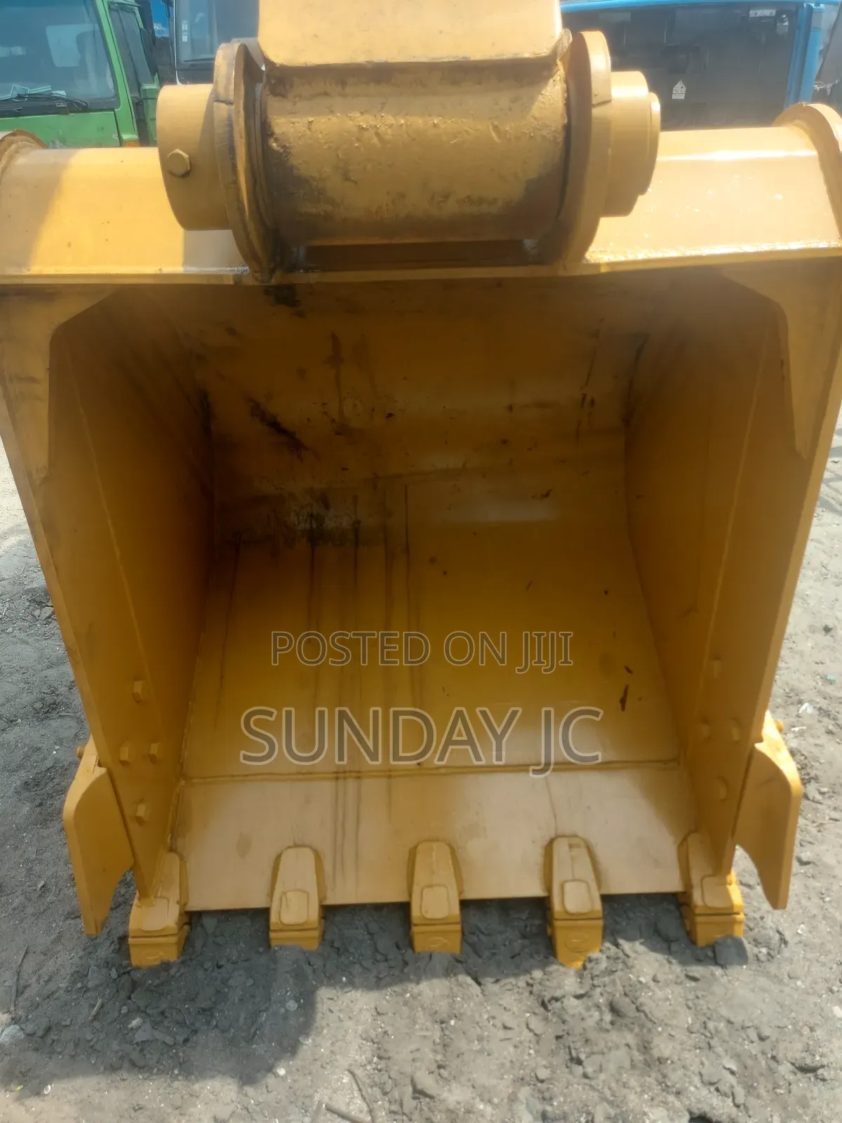 Tokunbo 320bl Excavator Caterpillar With Superb Engine