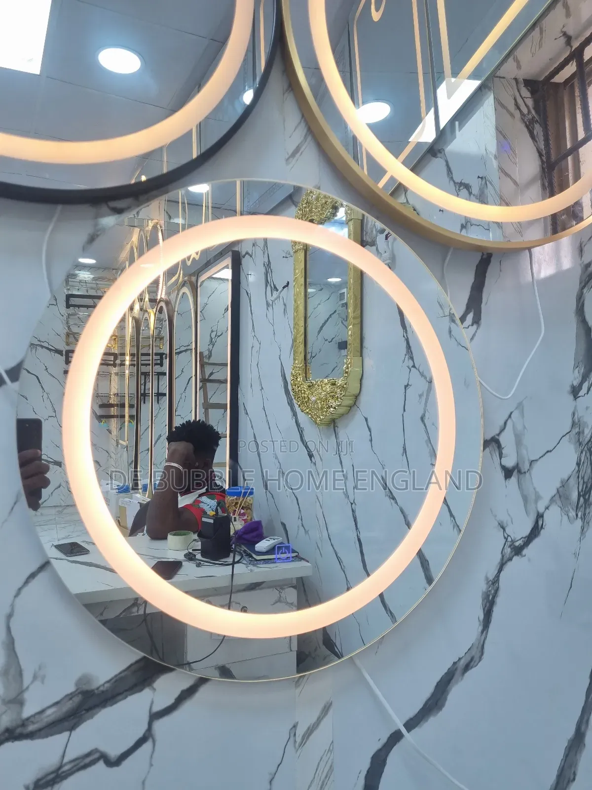 Executive Led Mirror Round
