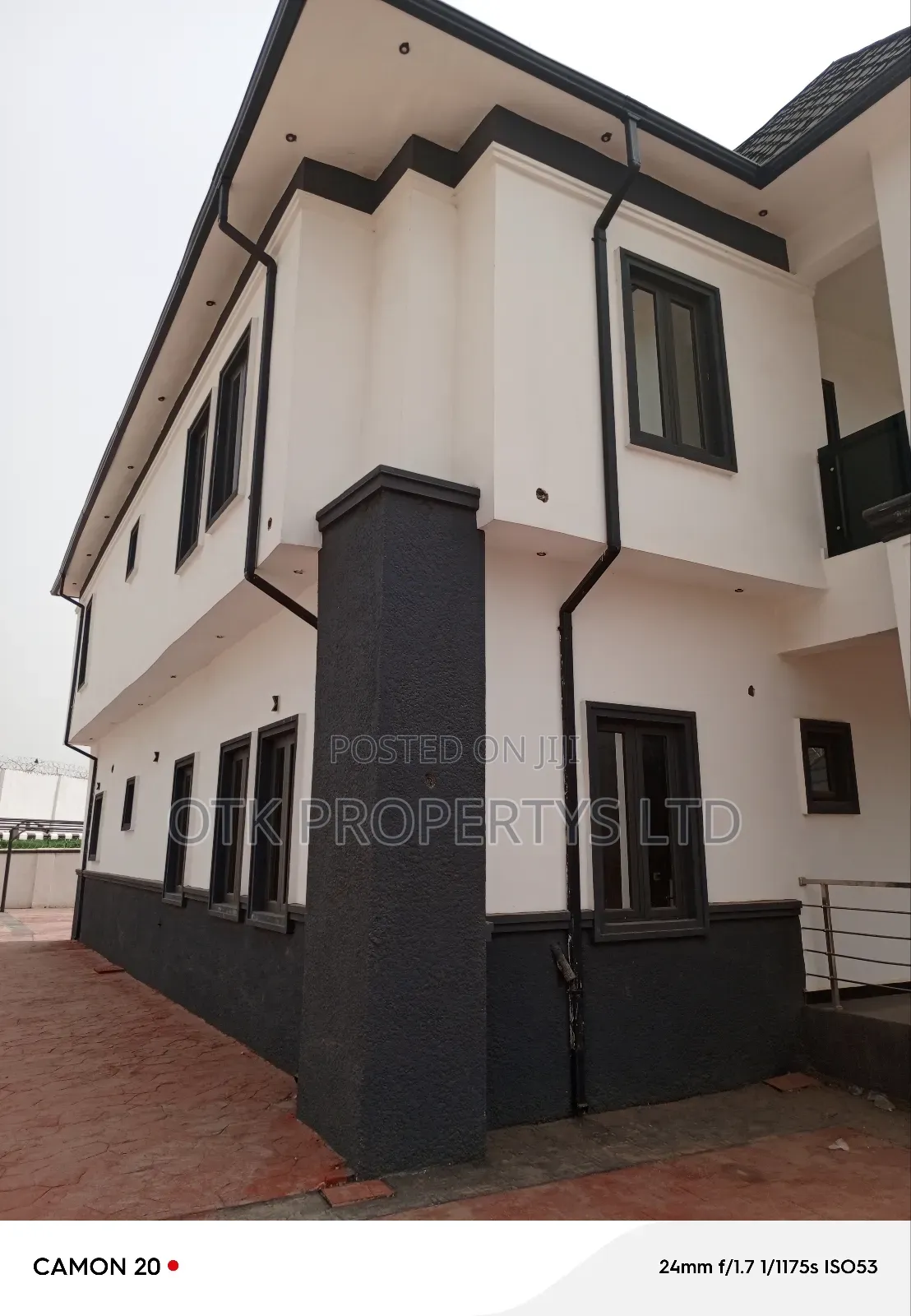 5bdrm Duplex in Efab Metropolis, Gwarinpa for sale