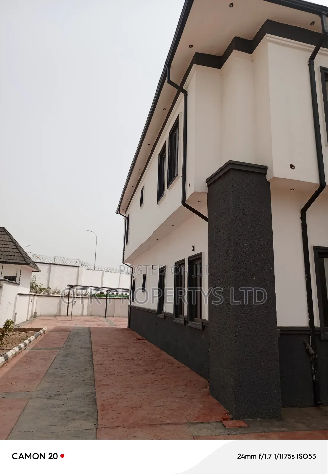 5bdrm Duplex in Efab Metropolis, Gwarinpa for sale