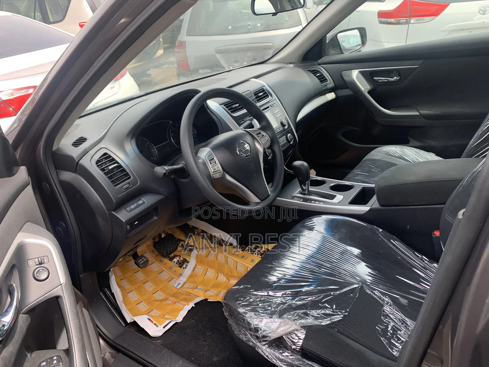 Nissan Altima 2016 Brown
