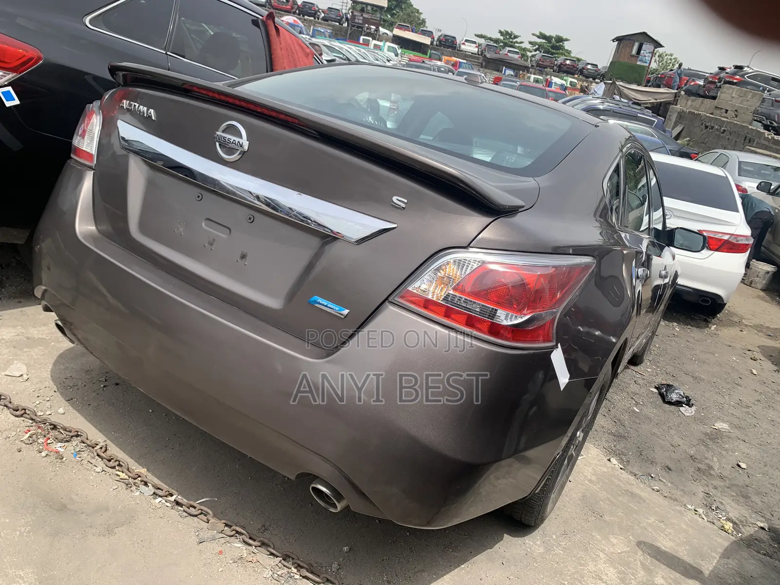 Nissan Altima 2016 Brown