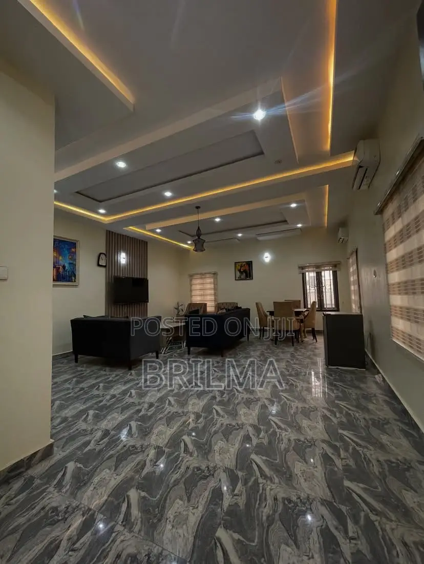 Furnished 2bdrm Block of Flats in Jahi for sale
