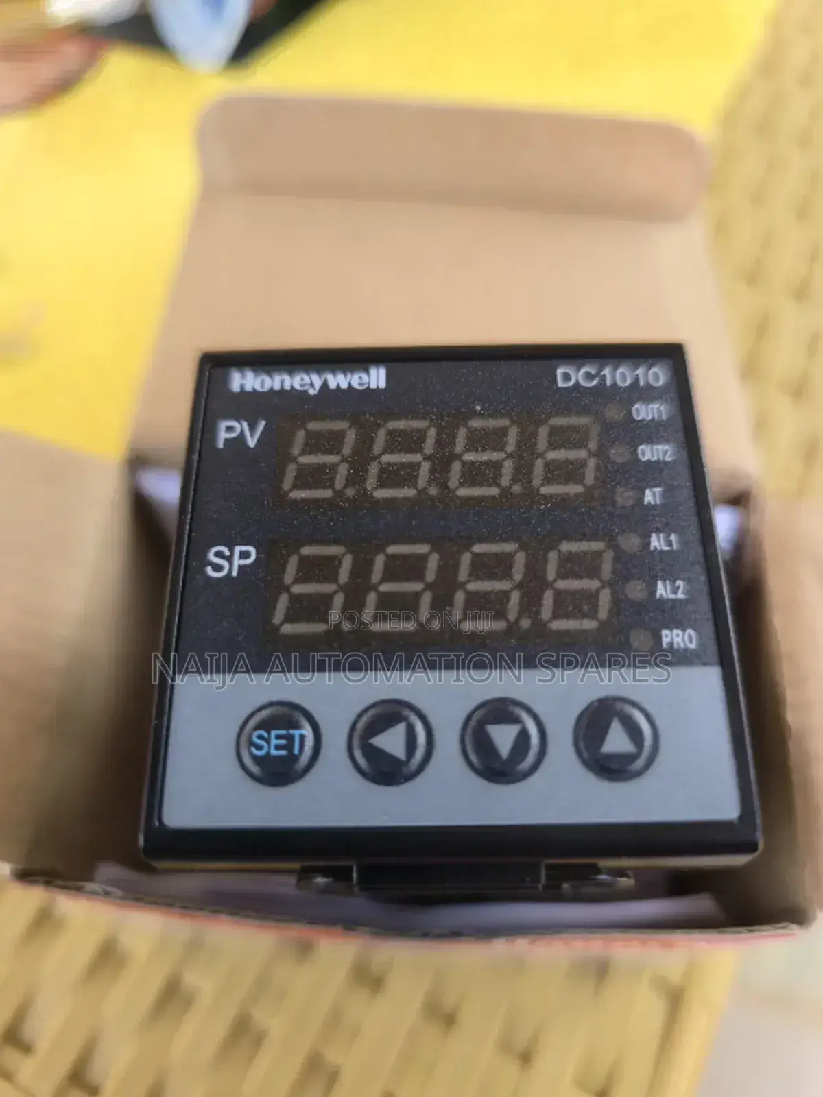 Honeywell Dc1010 Temperature Controller