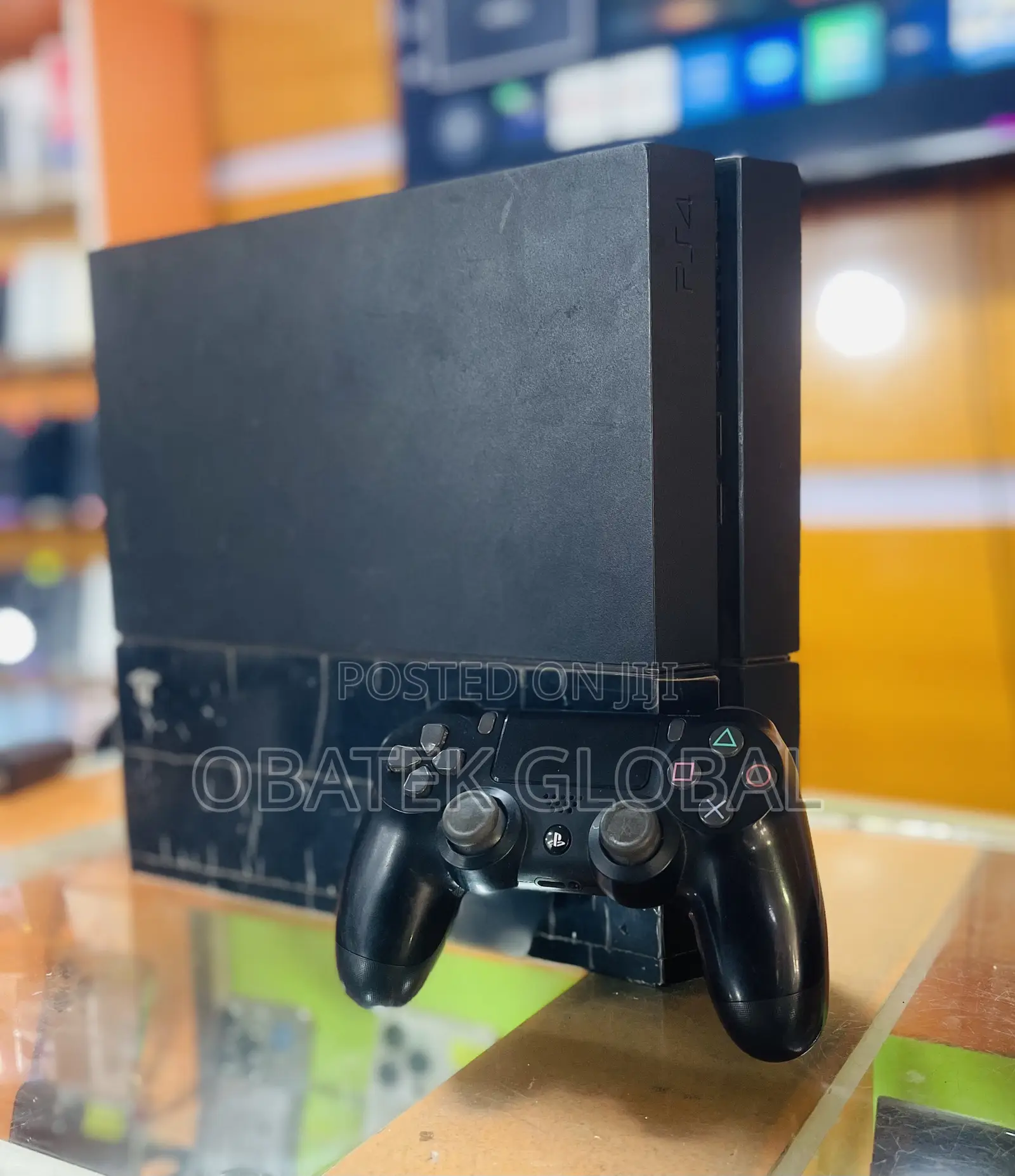 Play Station 4