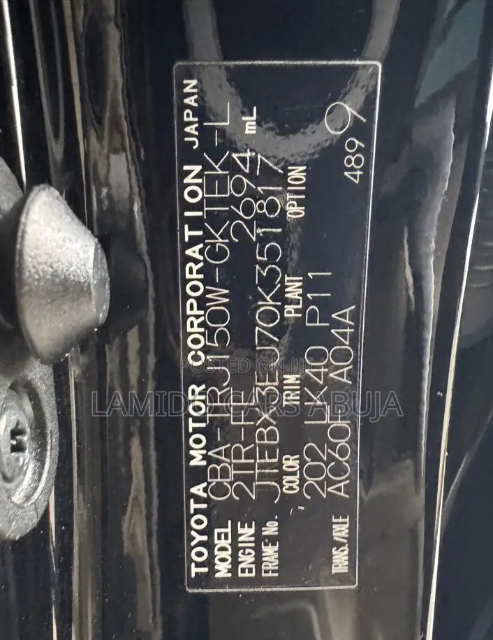 Toyota Land Cruiser Prado 2.7 2022 Black