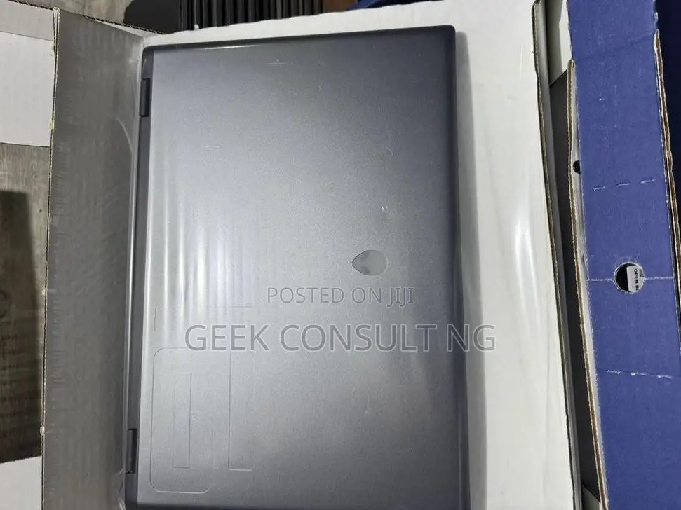 New Laptop Dell Alienware M16 R2 16GB Intel Core Ultra 7 SSD 1T