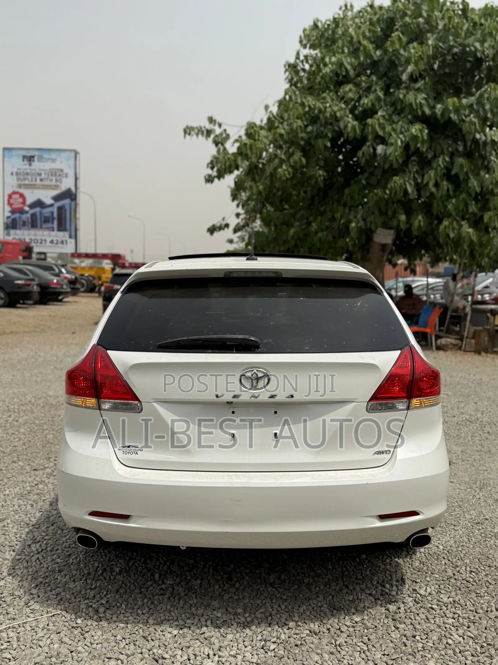 Toyota Venza V6 AWD 2011 White