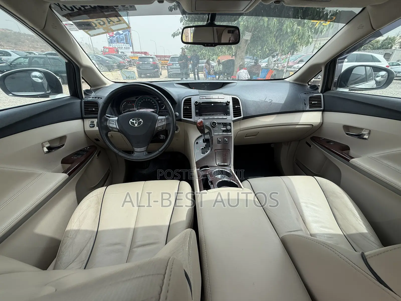 Toyota Venza V6 AWD 2011 White