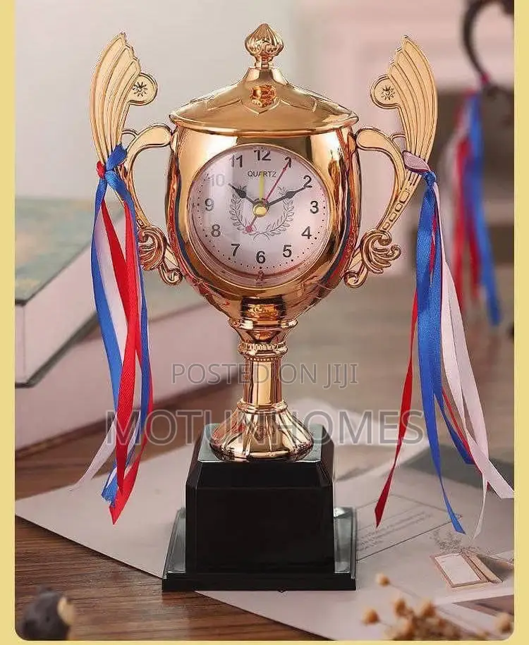 Metal Desk Decorative Trophy Alarm Clock