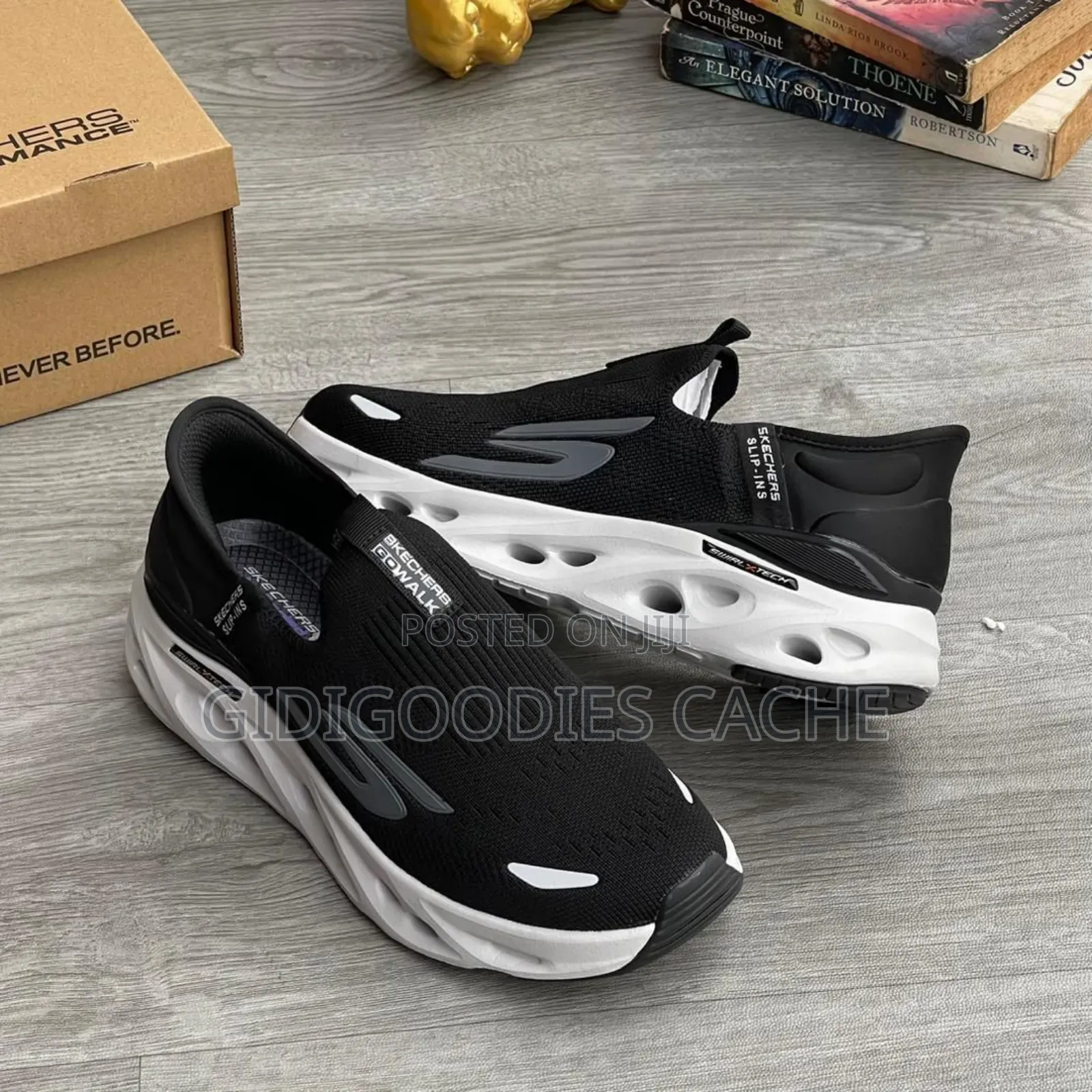 Skechers Go-Walk Slip-Ins Size 40-45