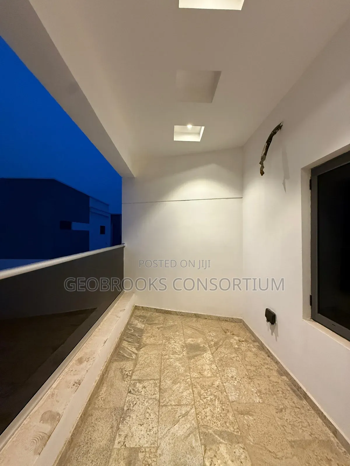 4bdrm Duplex in Kolapo Ishola Gra, Akobo for sale