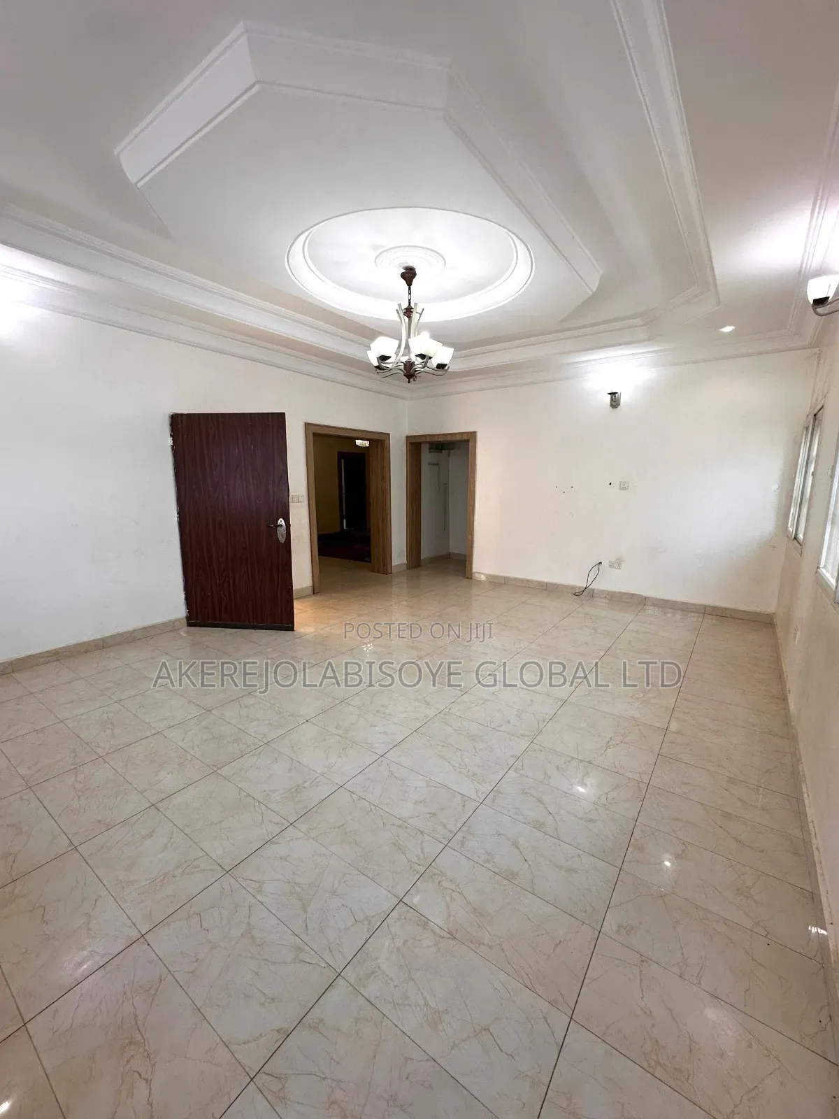 3bdrm Bungalow in In An Estate Around for rent