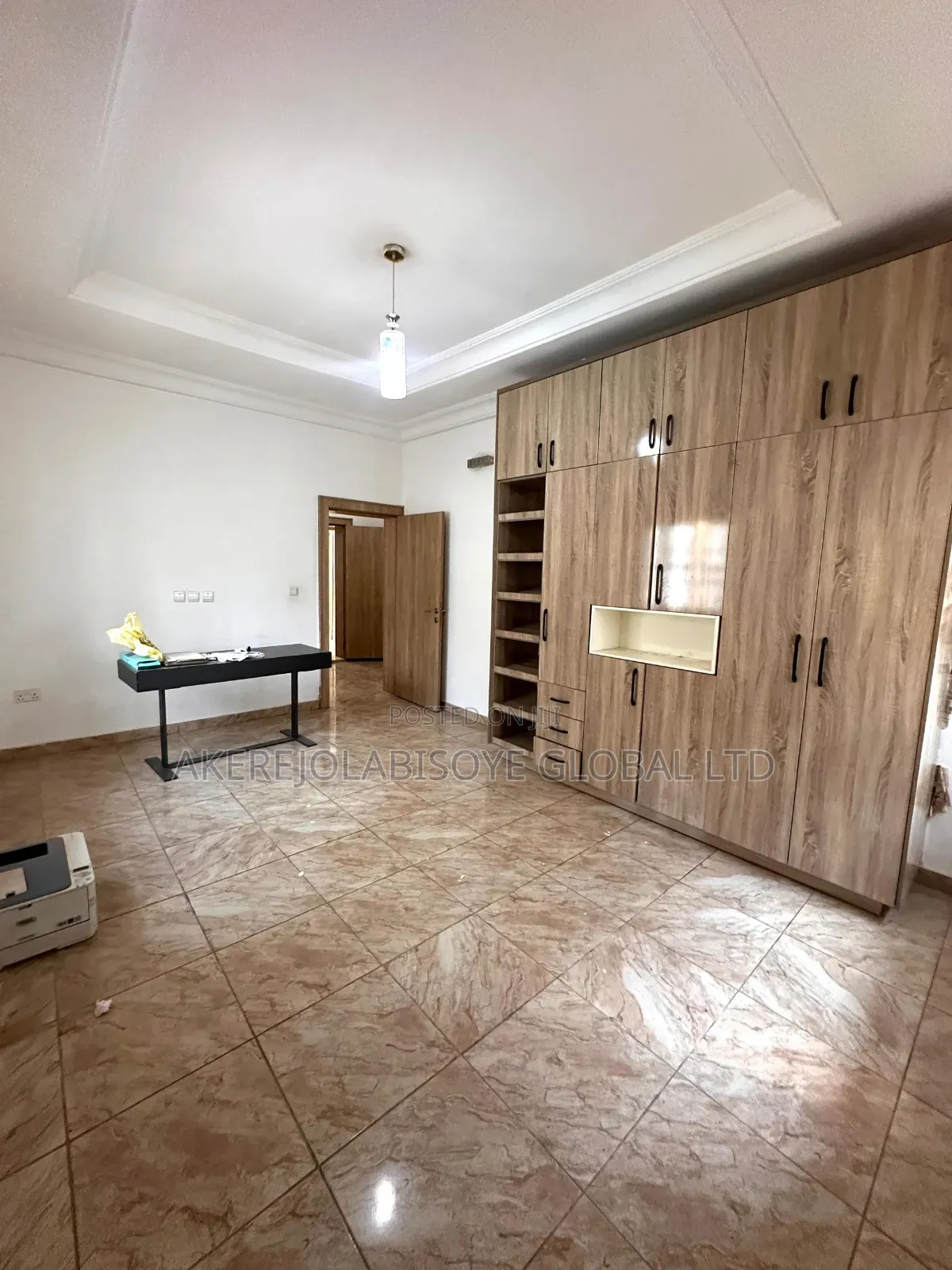 3bdrm Bungalow in In An Estate Around for rent