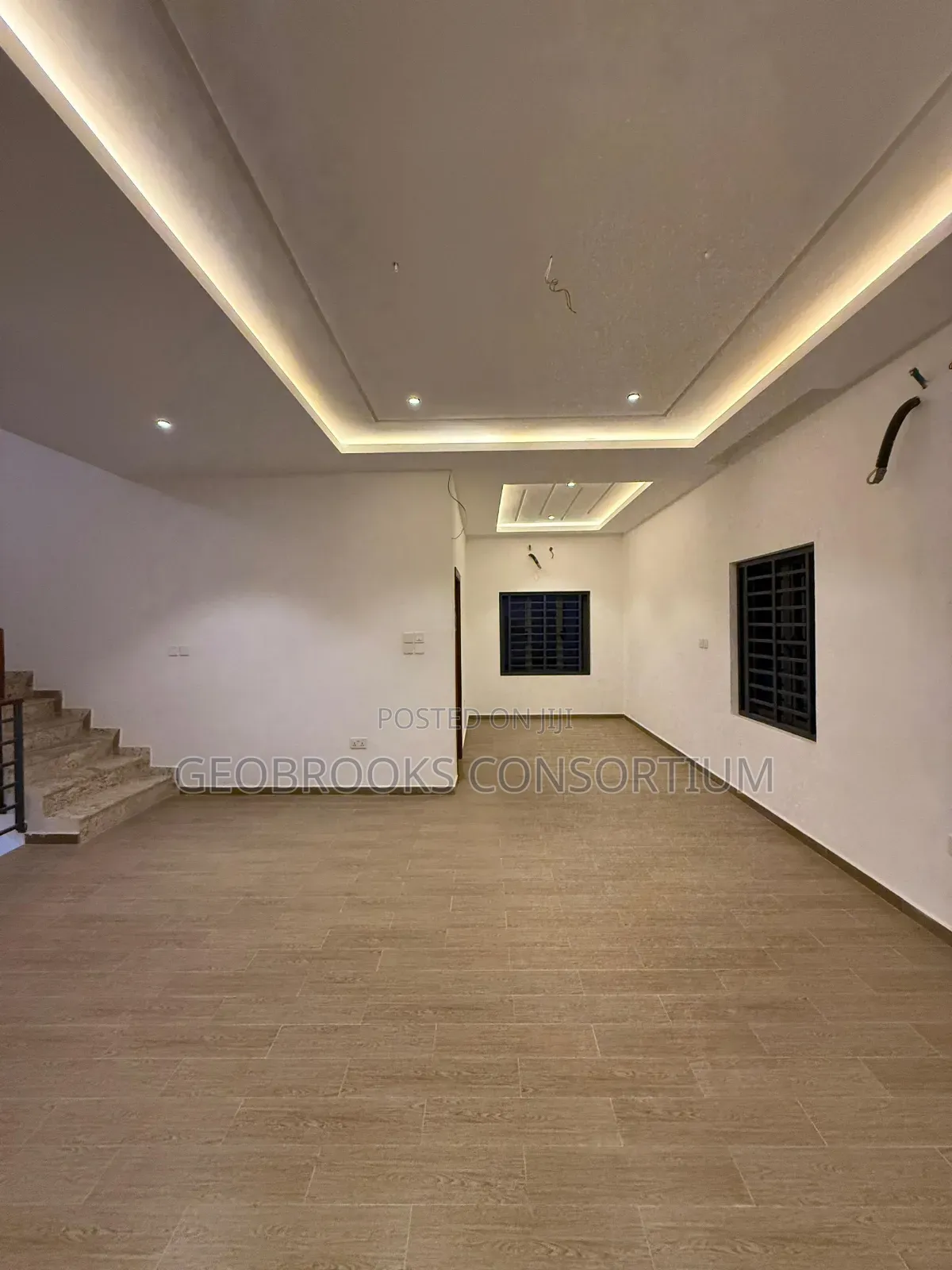 4bdrm Duplex in Kolapo Ishola Gra, Akobo for sale