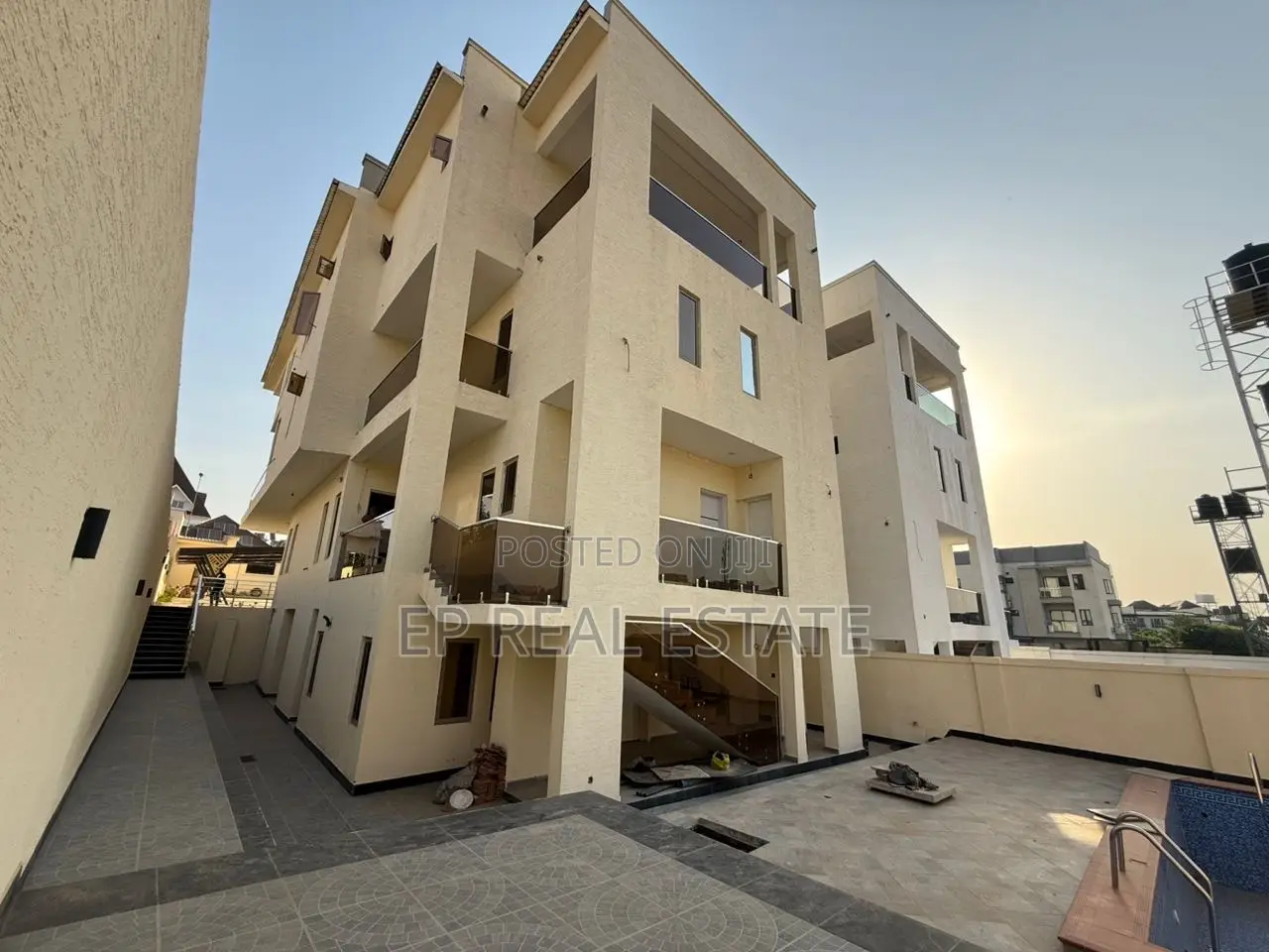 Furnished 5bdrm House in Guzape District for sale
