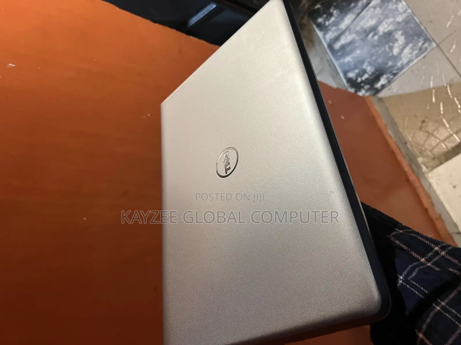 Laptop Dell Inspiron 17 5000 8GB Intel Core i7 HDD 1T