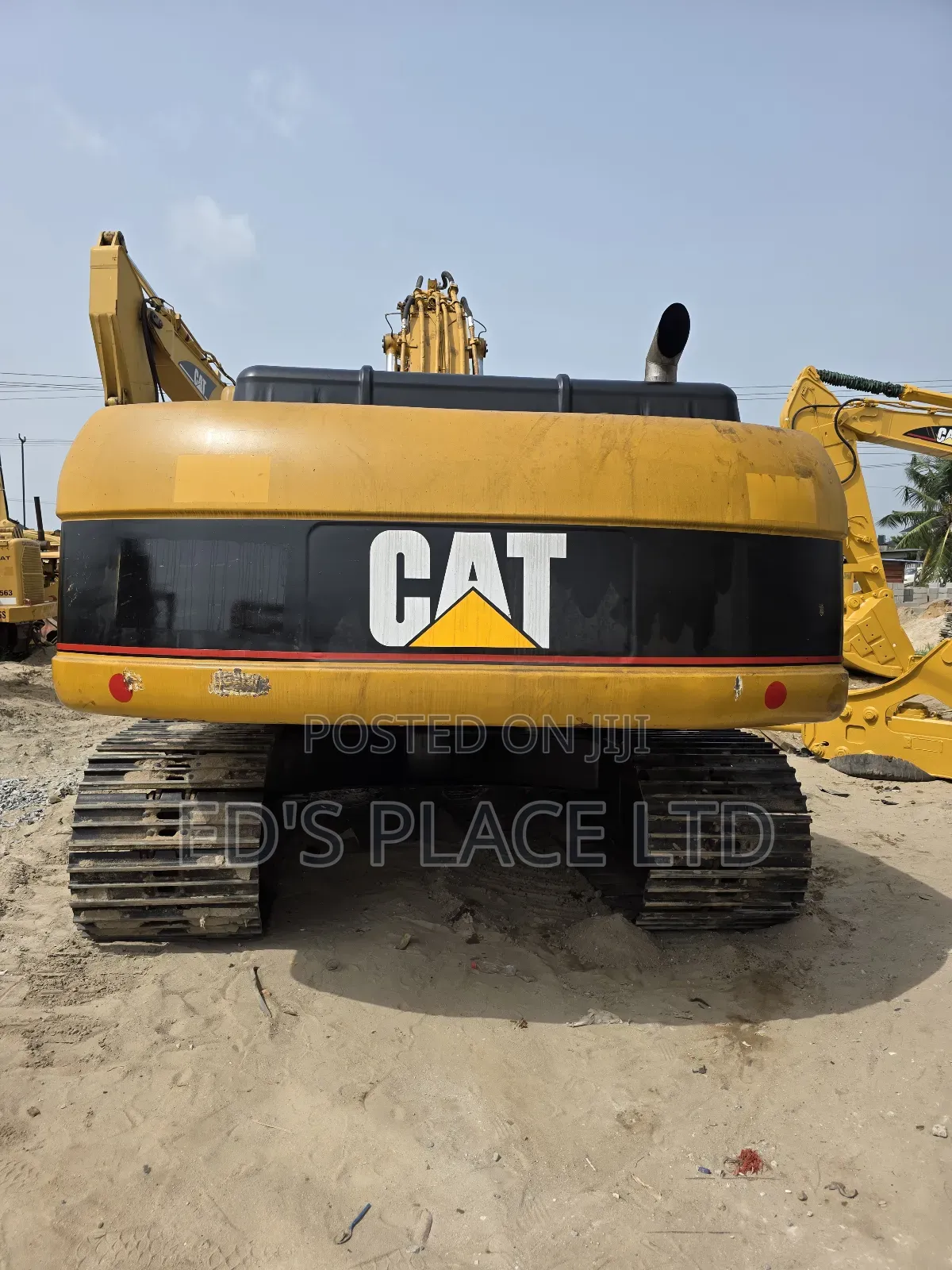 330cl Excavator.